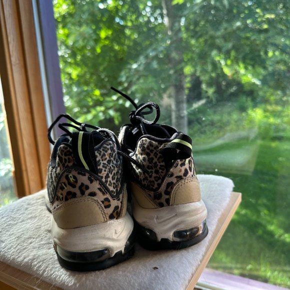 Nike Air Max 98 Premium Leopard - Picture 4 of 5